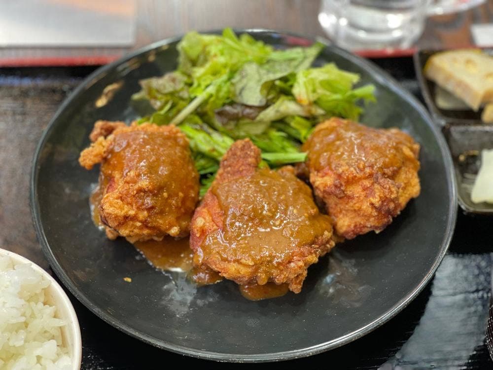 なるとキッチン 熊本下通店