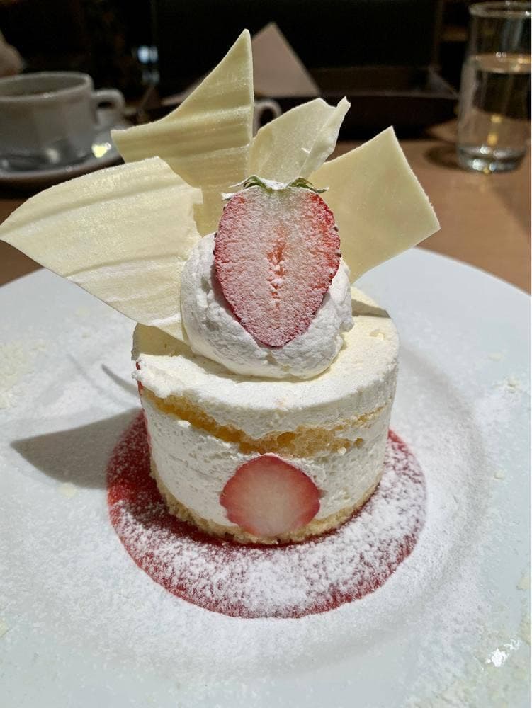 カフェ&ブックス ビブリオテーク 天神店