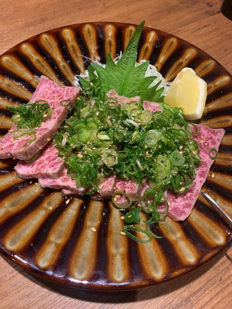 焼肉屋 はなれ本店