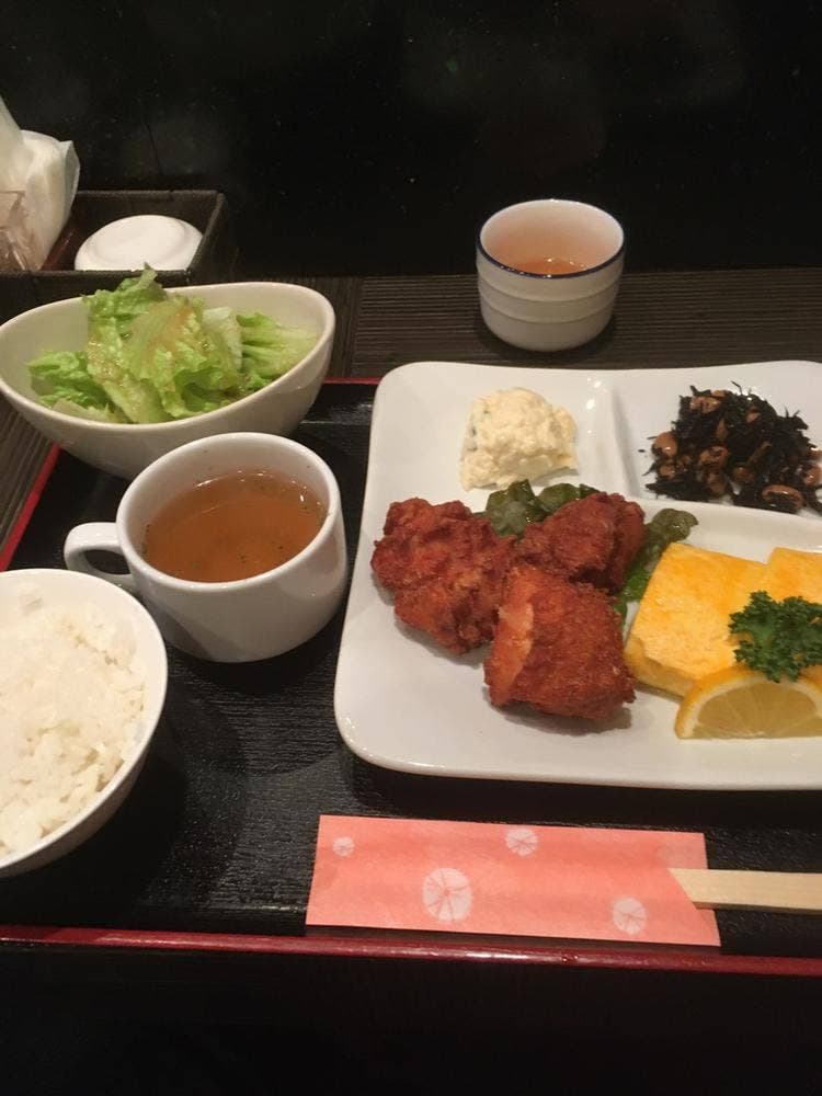 地鶏ダイニング ごゆるり庵 南森町店