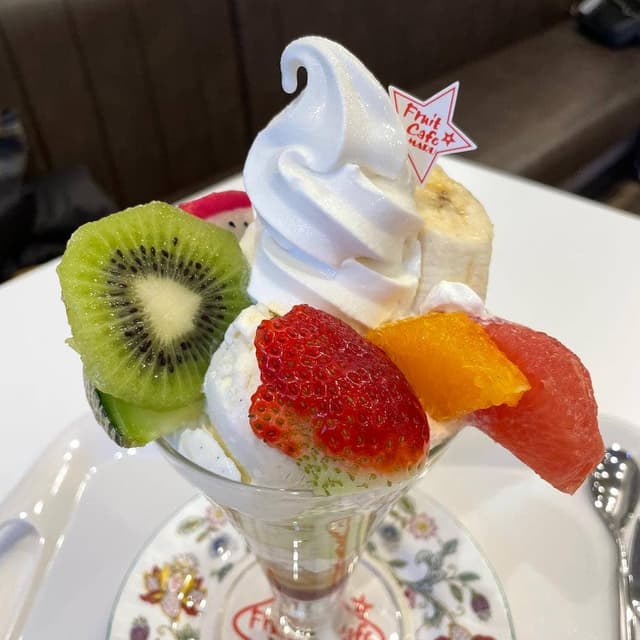 Fruit Cafe TAMARU 紙屋町店 - サブ画像3