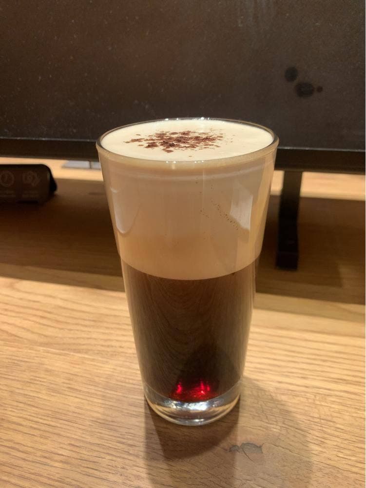 スターバックス コーヒー TSUTAYA BOOK APARTMENT Shinjuku店