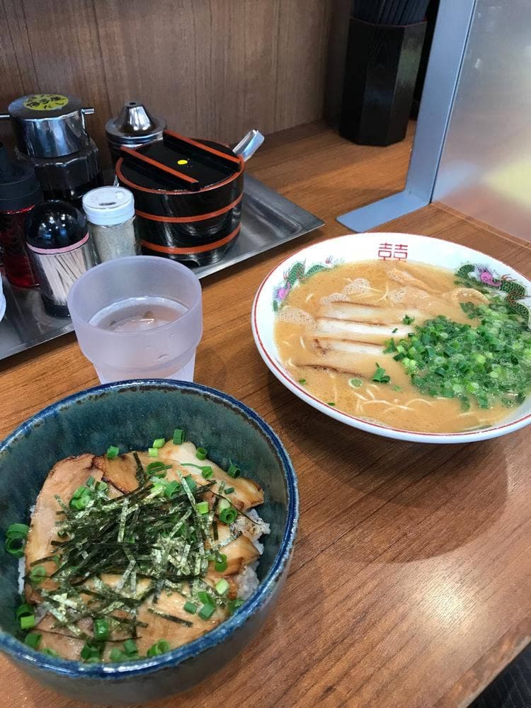 博多屋広店