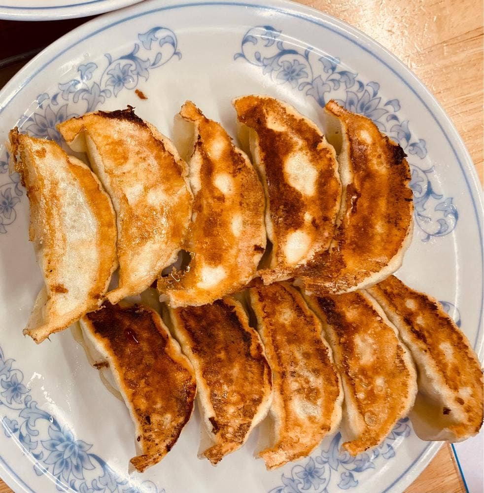 ぎょうざの満州 坂戸駅店
