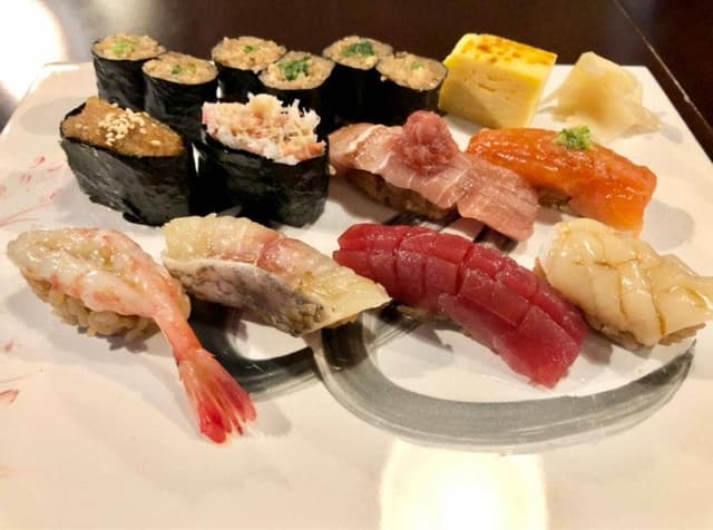 Bar&Sushi 紺と白 - サブ画像1