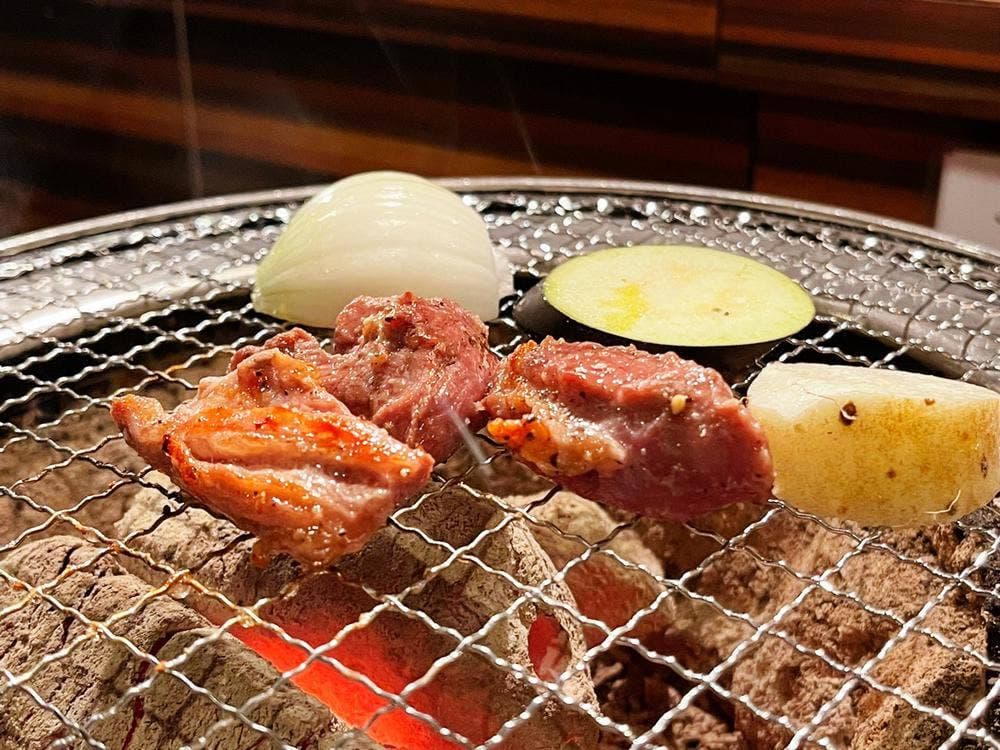 炭火焼肉かみふらの