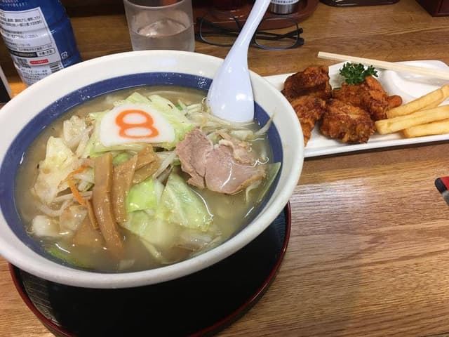 8番らーめん 大聖寺店 - サブ画像3