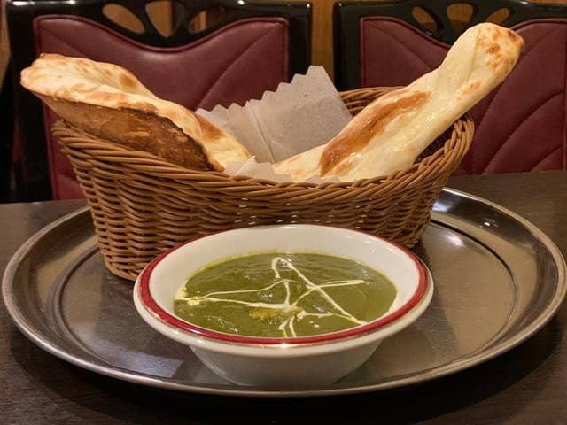 ネパール・インド料理 ガーリック ダイニング&バー - サブ画像1