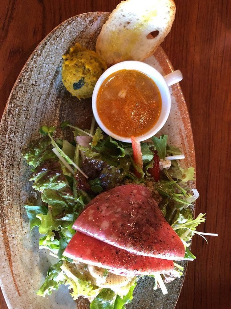 CAFERESTAURANT Tajika