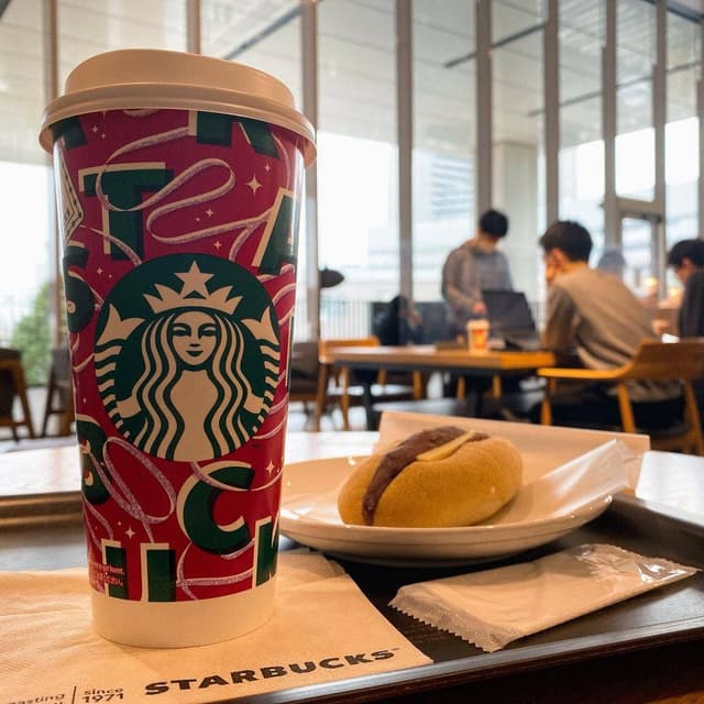 スターバックス コーヒー オーシャンゲートみなとみらい店 - サブ画像1