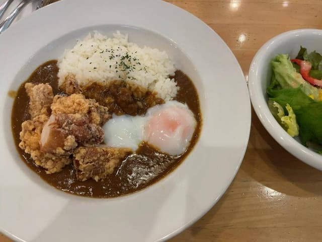 カフェ ピカソ - サブ画像3