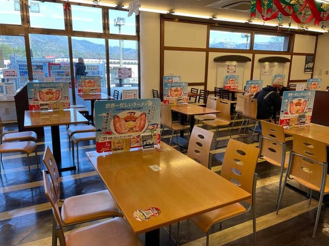 世界一忙しいラーメン屋 加西SA下り線 フードコート - サブ画像3