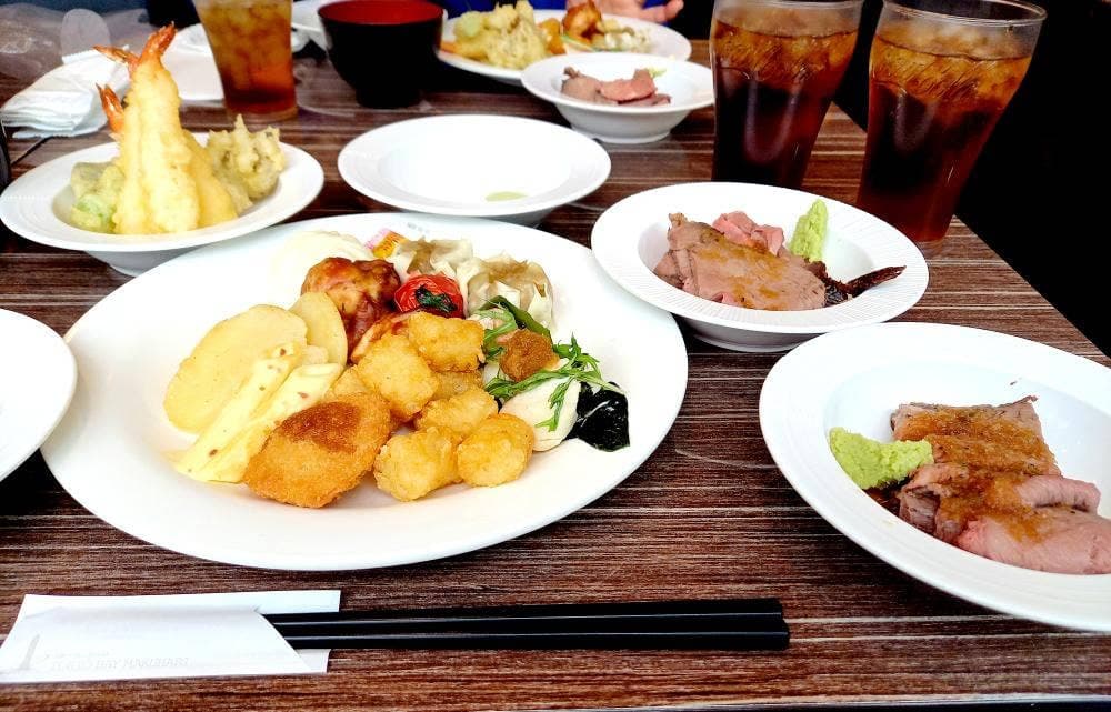 レストラン ラ・ベランダ アパホテル＆リゾート東京ベイ幕張