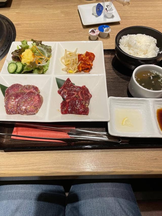 焼肉 食道楽 戸田店 - サブ画像1
