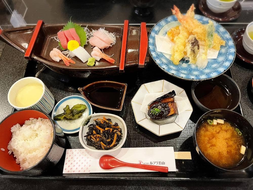 割烹ちぐさ