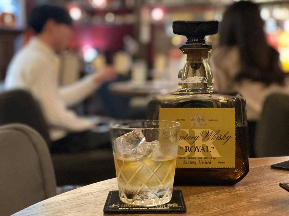 レトロパブ お酒の美術館 三条烏丸本店