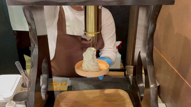 和栗モンブラン専門店 栗りん 浜松店 - サブ画像2