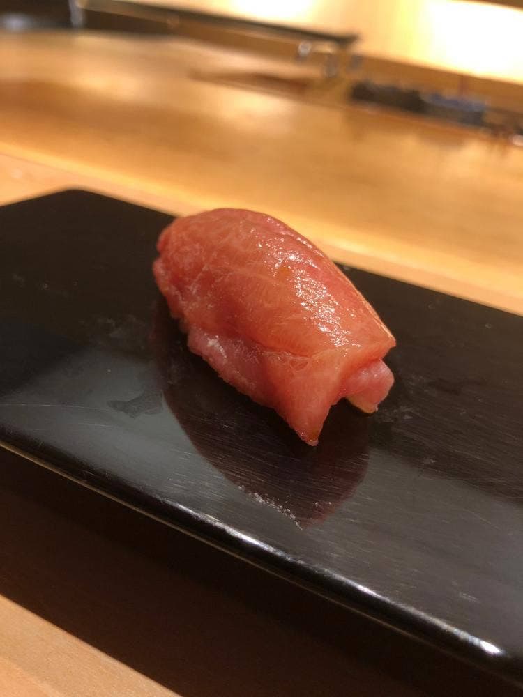 すし 初代 渡邉淳一