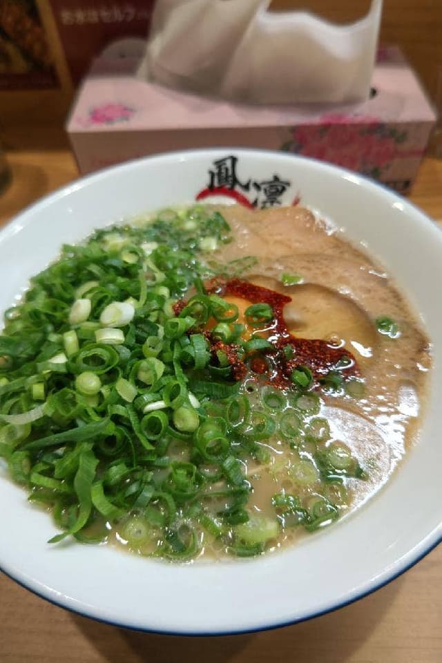 らーめん屋 鳳凛 榎田店 - サブ画像2