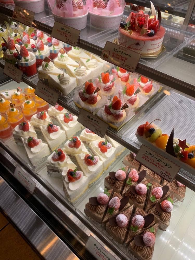 アビニヨン洋菓子店