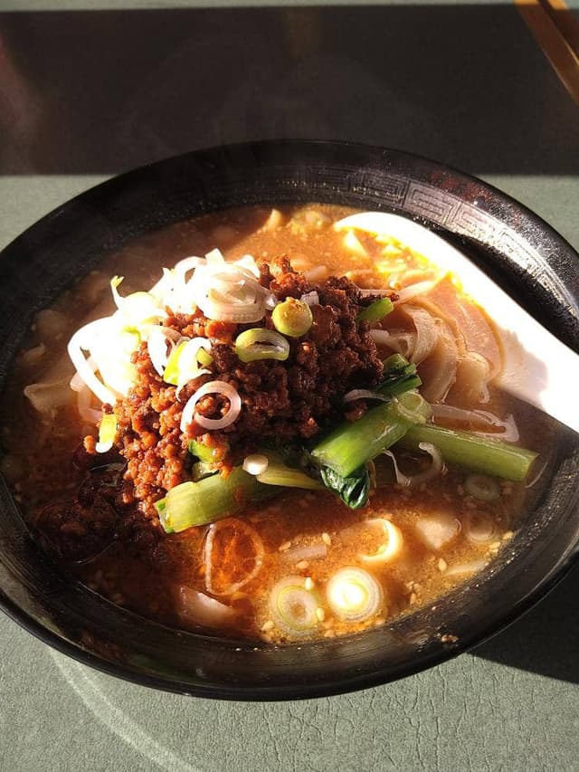 刀削麺専門店 栄和 - サブ画像1