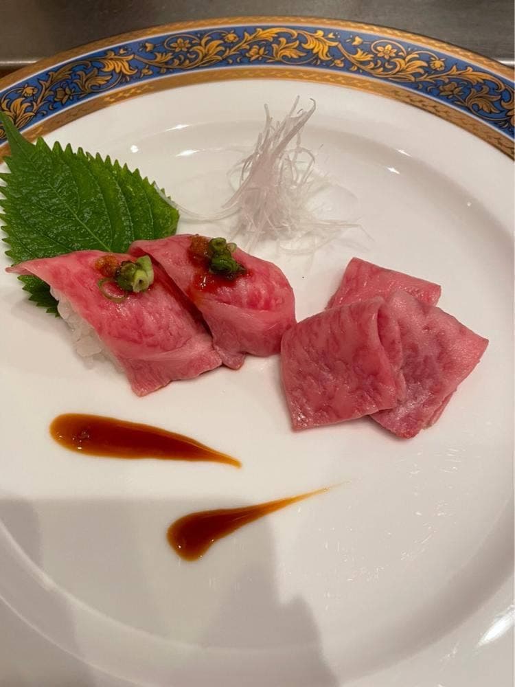 創作鉄板料理 利心