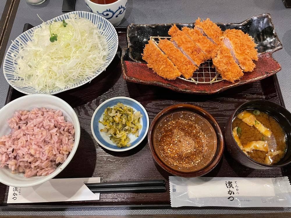 とんかつ濵かつ 福岡小田部店