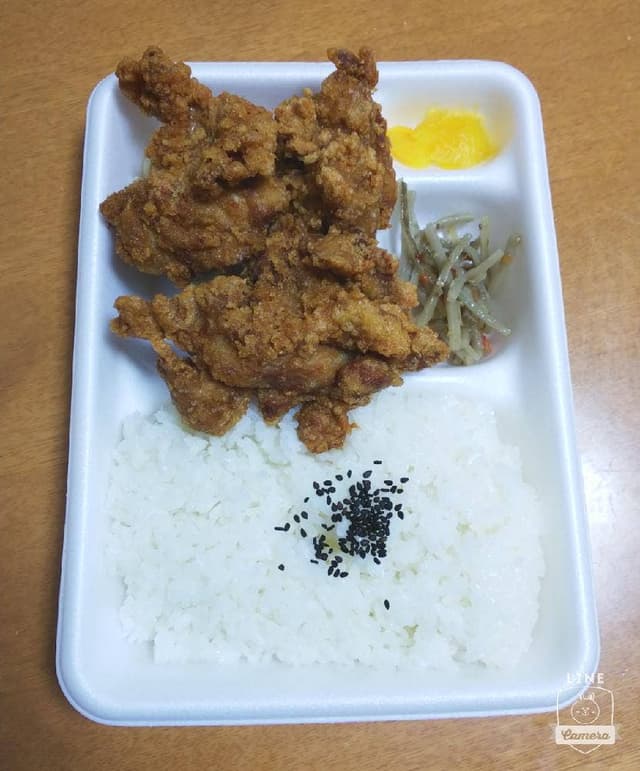 唐揚げ専門からり商店 北朝霞店 - サブ画像1