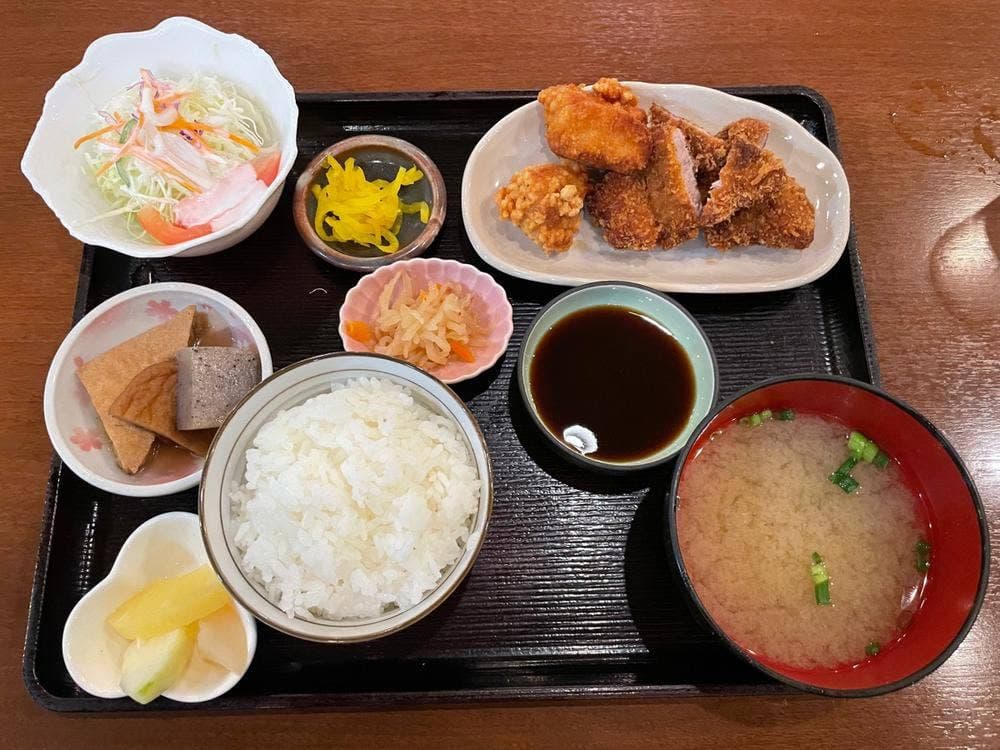 喫茶アルバルダン