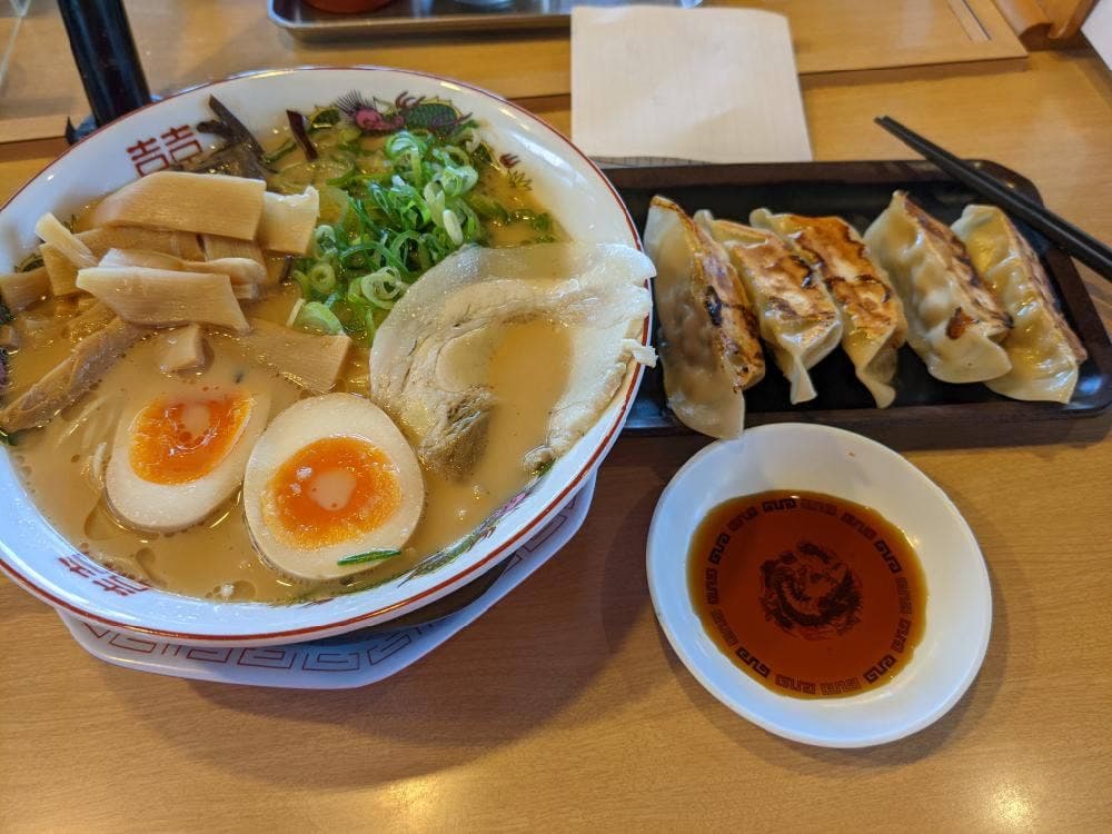 博多金龍 本城東店