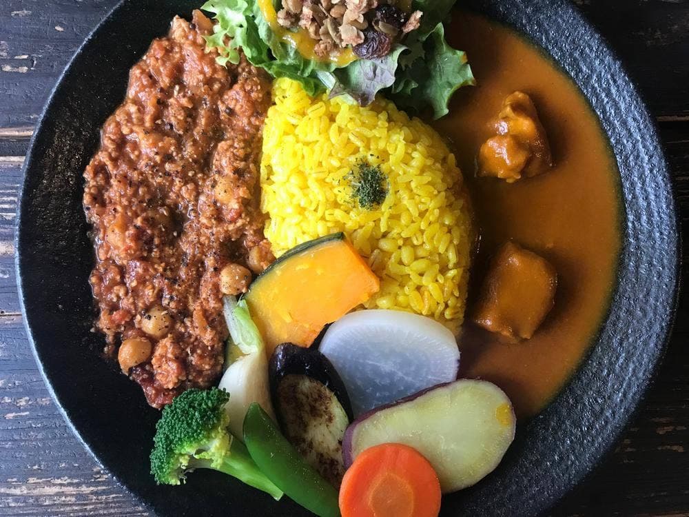 健康のためのカレーとスイーツの店 ナッツココ