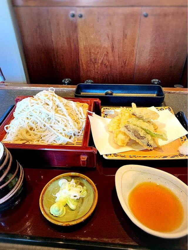 自家製石臼挽き蕎麦 加寿屋 - サブ画像3