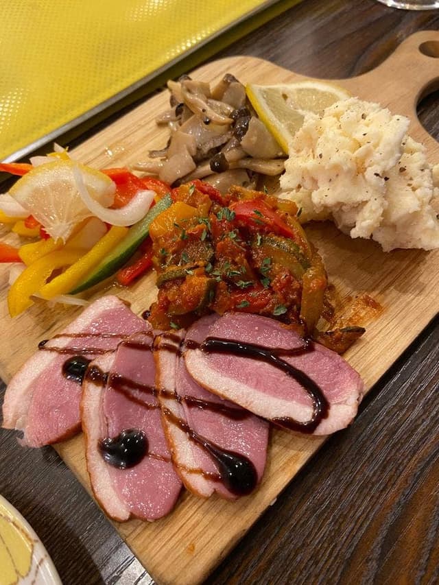 カプリ食堂 - サブ画像3