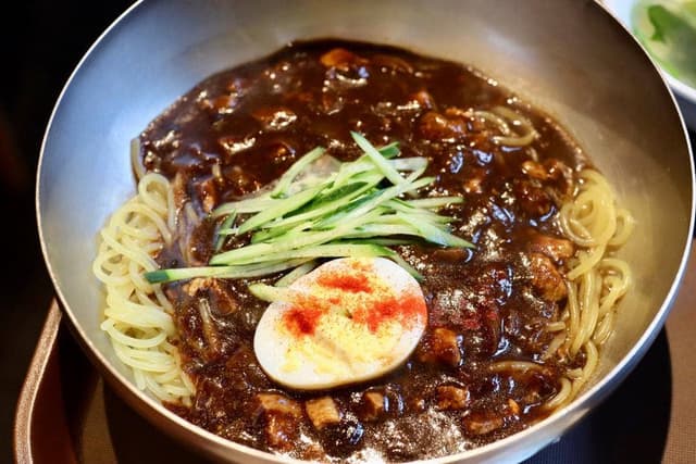 コリアンダイニング李朝園 名古屋伏見店 - サブ画像1