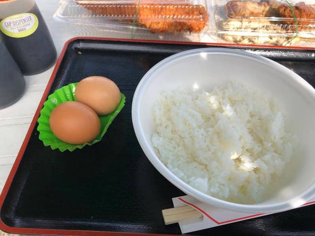 朝採れ たまごかけごはん専門店 たまちゃん食堂 アルムの里農場 瀬戸玉井直売所 - サブ画像1