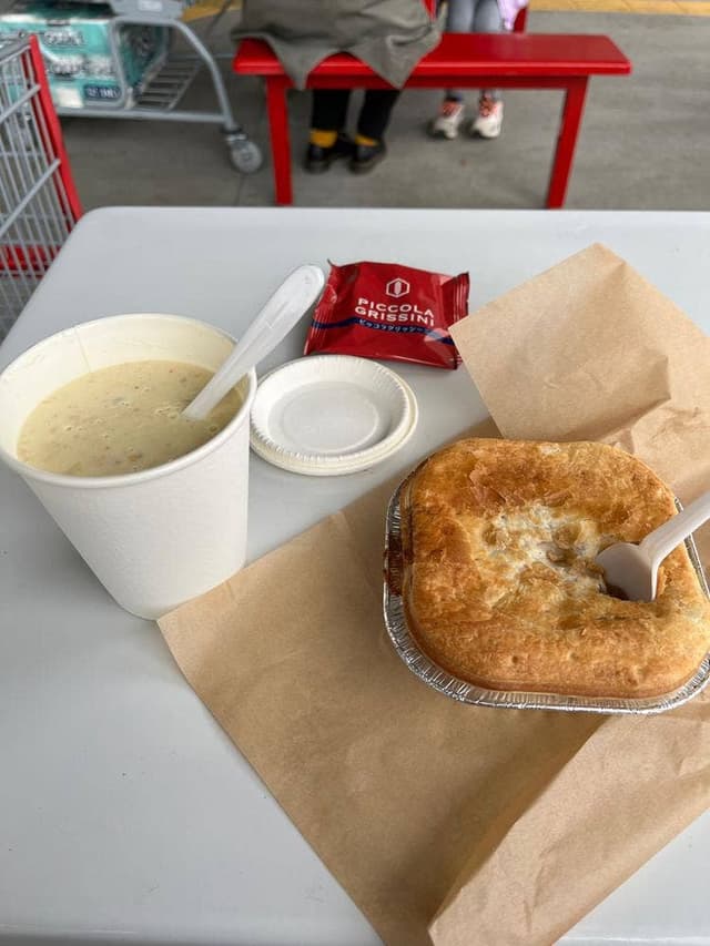 コストコホールセール 熊本御船倉庫店 フードコート - サブ画像1