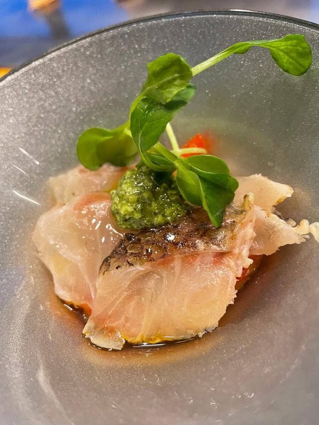 ニュー松坂 梅田32番街店 - サブ画像1