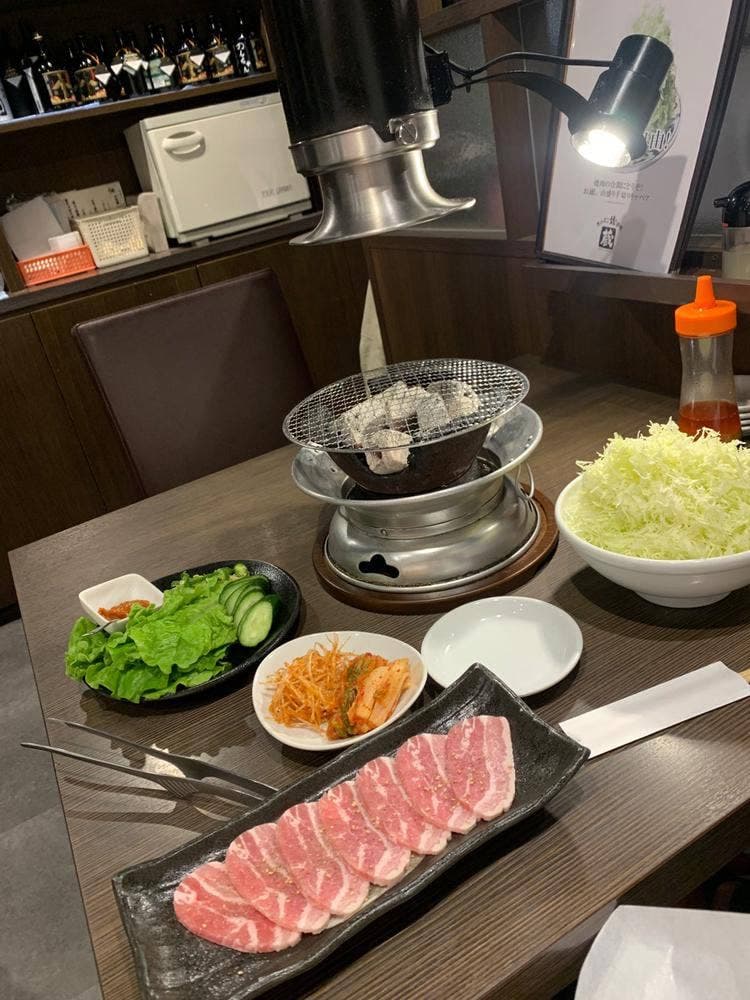 ホルモン焼道場 蔵 赤坂店