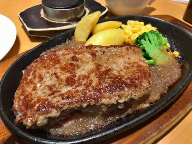 ステーキ宮 貝塚店 - サブ画像1