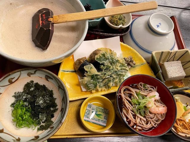 茶茶 鈴鹿山麓店 - サブ画像1