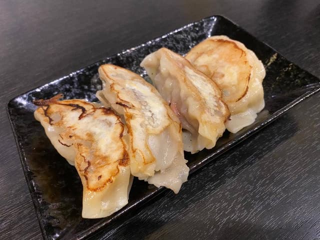 餃子ダイニング一角 - サブ画像1