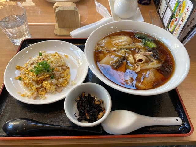 幸手ラーメン 中華厨房 武 - サブ画像1