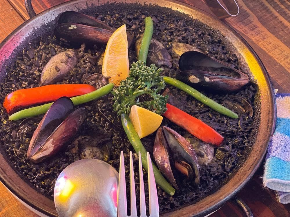 レストランパラエジャ