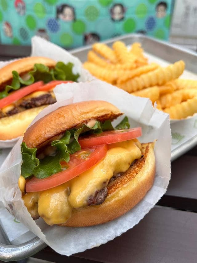 シェイクシャック 六本木店 - サブ画像1