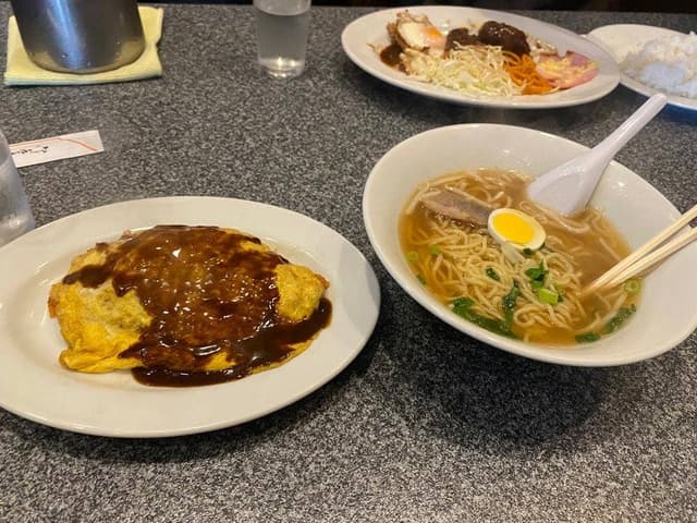 洋食と中華 マルヤ 伊丹店 - サブ画像2