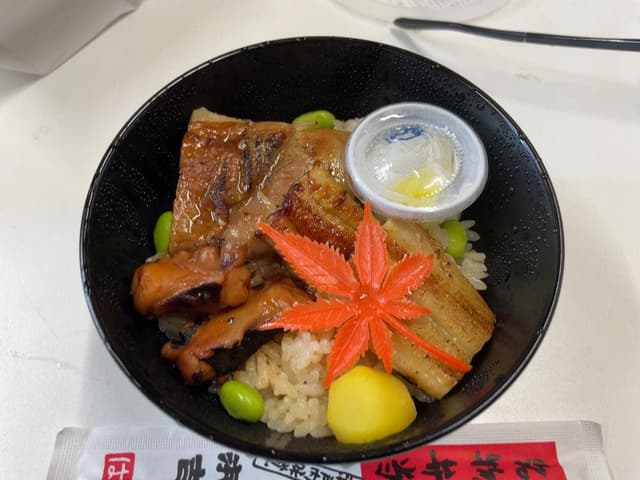 浜吉 三原駅コンコース売店 - サブ画像2