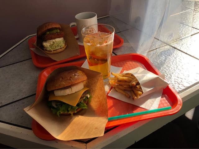 ダイコクバーガー - サブ画像2