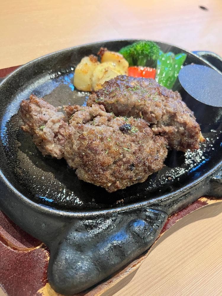 The Beef House 牛's