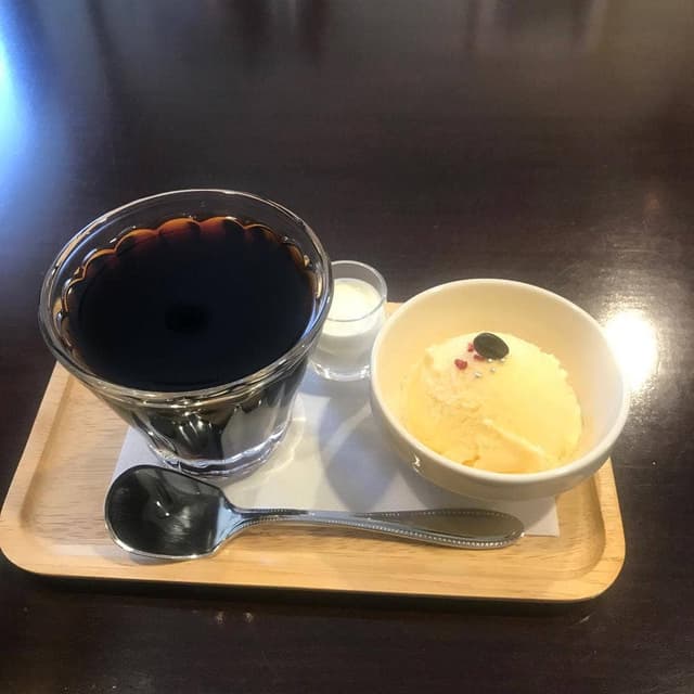 スリーペンギンズコーヒーアンドロースター - サブ画像2