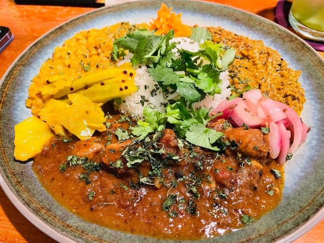 レッドエレファントカフェ - サブ画像2